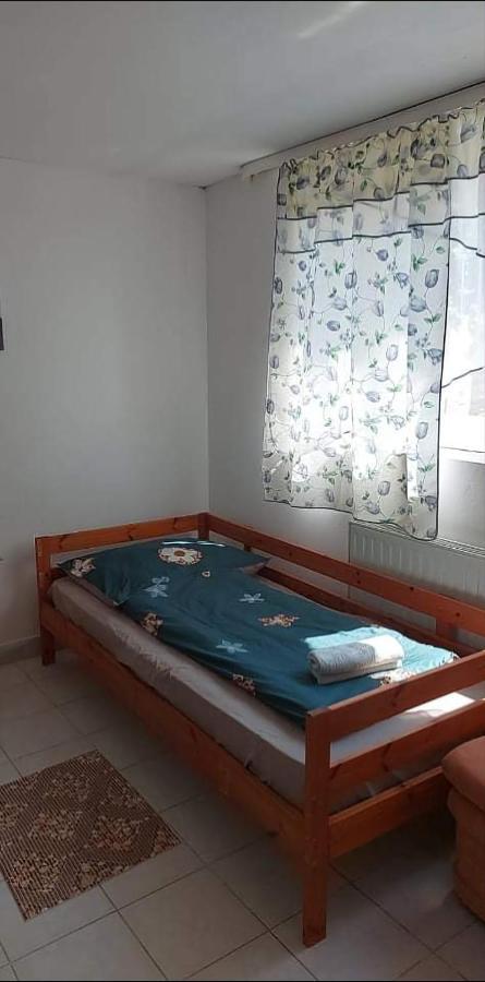 Kekturas-Tora Nyilo Badacsonyi Privat Berlemeny Daire Badacsonytomaj Oda fotoğraf